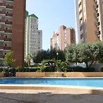 Karola 3c With Pool Μπένιντορμ